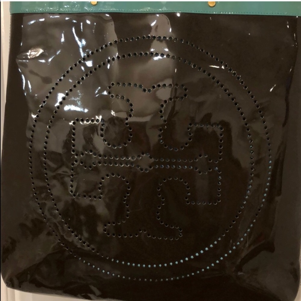 Auth Tory Burch Large Patent Leather Tote Handbag - Picture 3 of 8